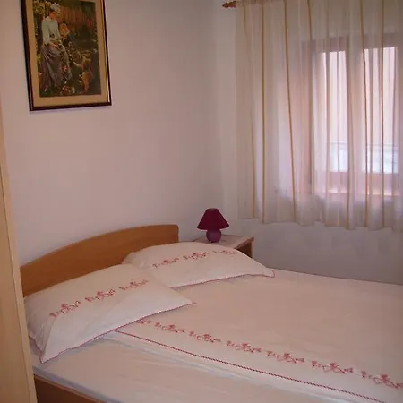 Nemarnik Apartment *